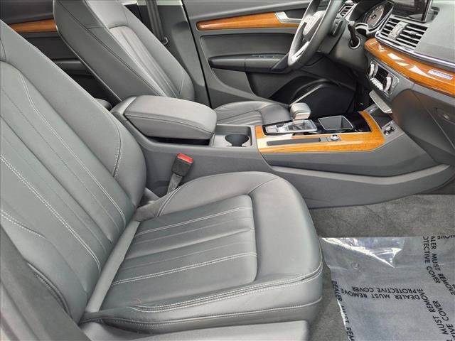 Certified 2023 Audi Q5 2.0T Premium w/ Convenience Package AWD/4WD image 19