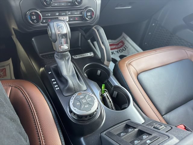 New 2024 Ford Bronco Outer Banks w/ Sasquatch Package AWD/4WD image 22