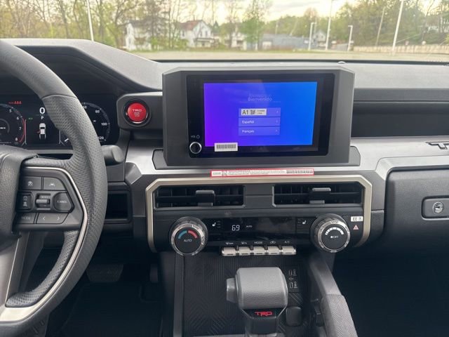 New 2026 Toyota Tacoma TRD Off-Road AWD/4WD image 19