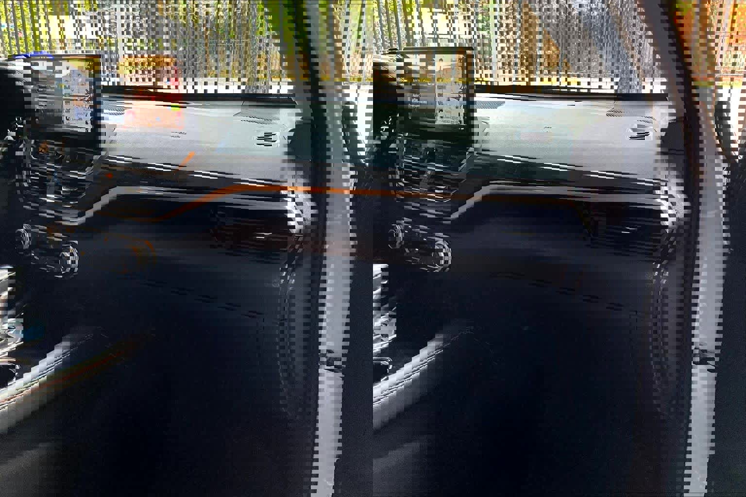 Used 2023 Nissan Altima 2.5 SR w/ SR Premium Package image 18