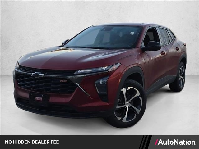 Used 2025 Chevrolet Trax RS w/ Driver Confidence Package FWD image 1