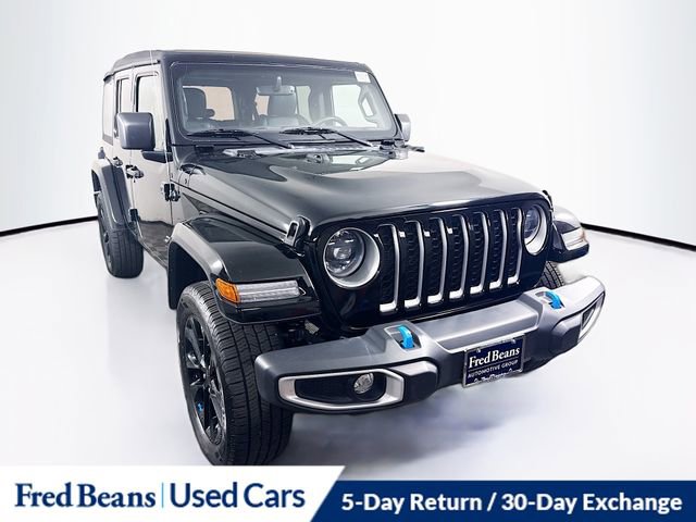 Used 2023 Jeep Wrangler Unlimited Sahara AWD/4WD video 1