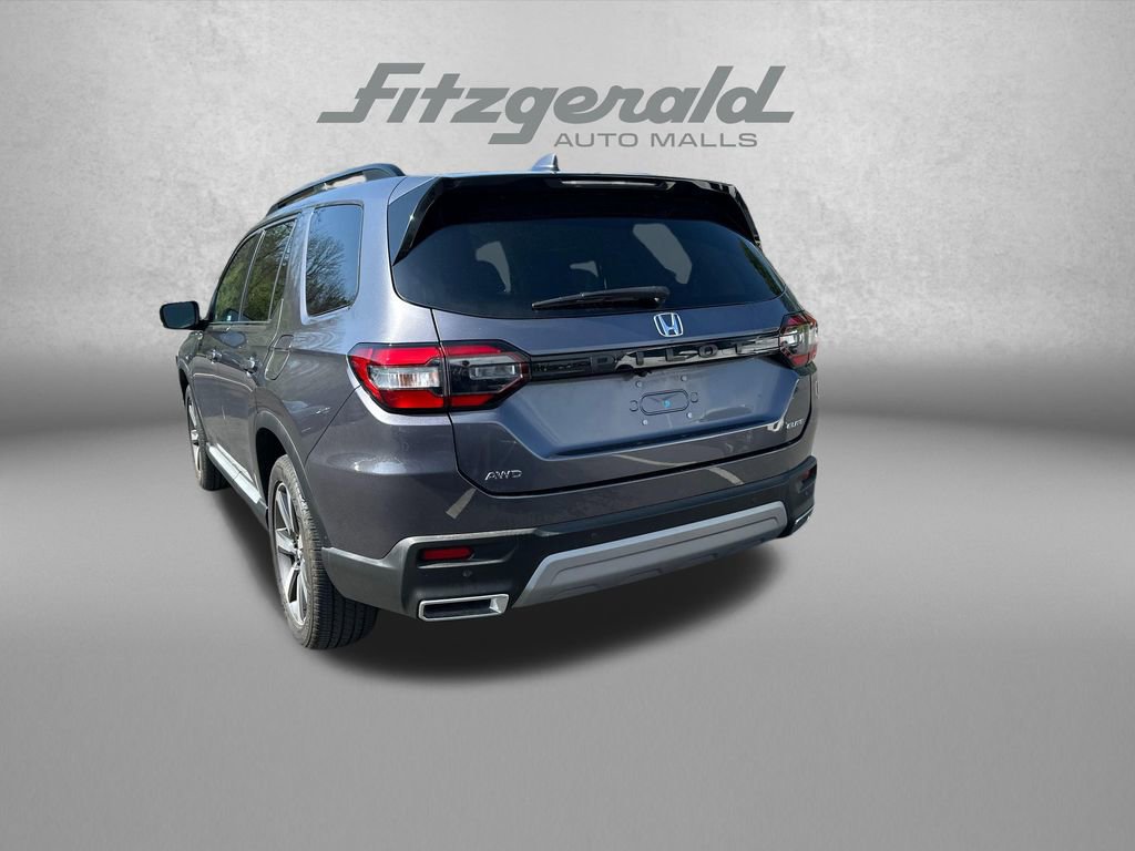 Used 2023 Honda Pilot Elite image 5