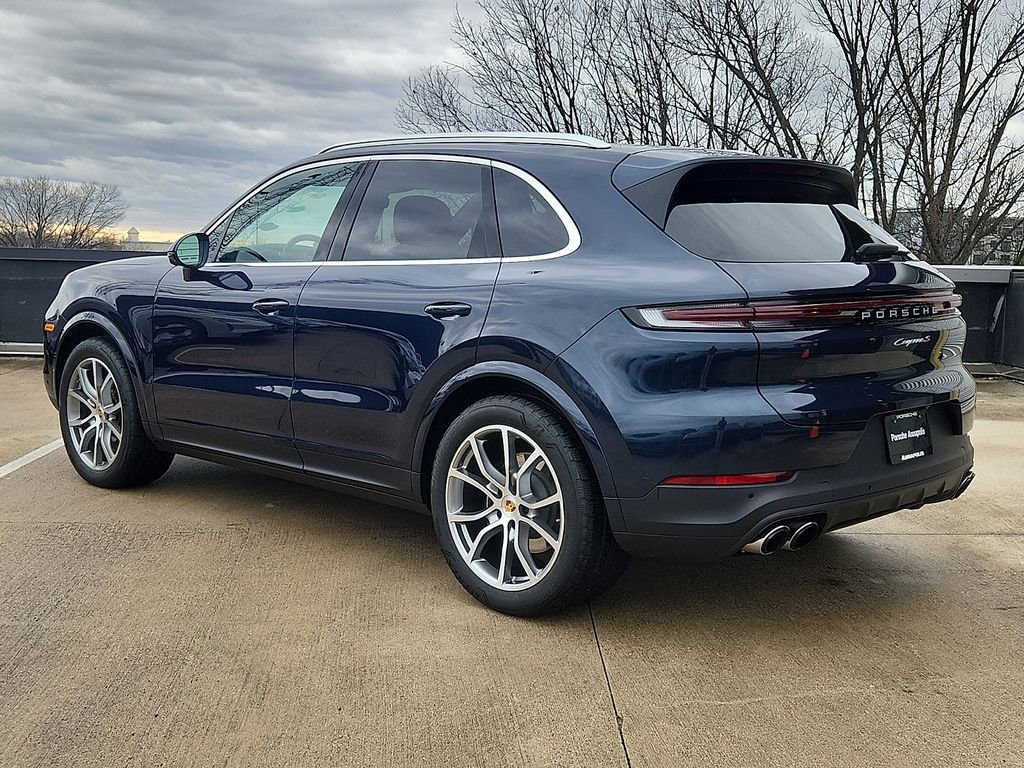 Certified 2024 Porsche Cayenne S image 3