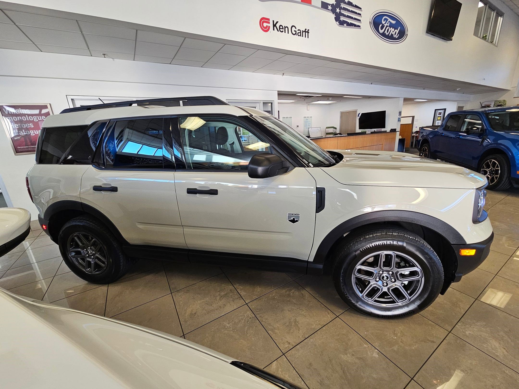 Used 2025 Ford Bronco Sport Big Bend w/ Convenience Package image 2