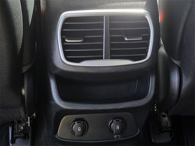 Used 2020 Hyundai Santa Fe SEL w/ Convenience + Premium Package image 15