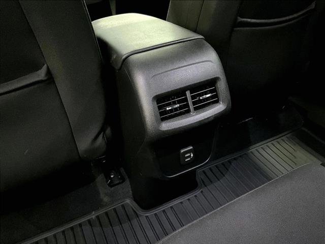 Used 2020 Chevrolet Equinox LS FWD image 25