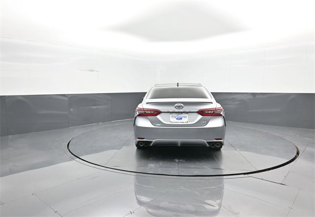 Used 2021 Toyota Camry XSE w/ Navigation Package image 6