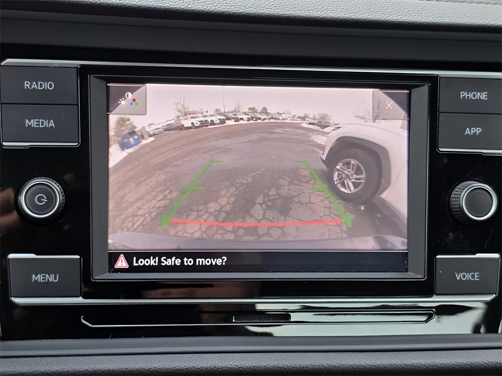 Used 2024 Volkswagen Jetta Sport image 28