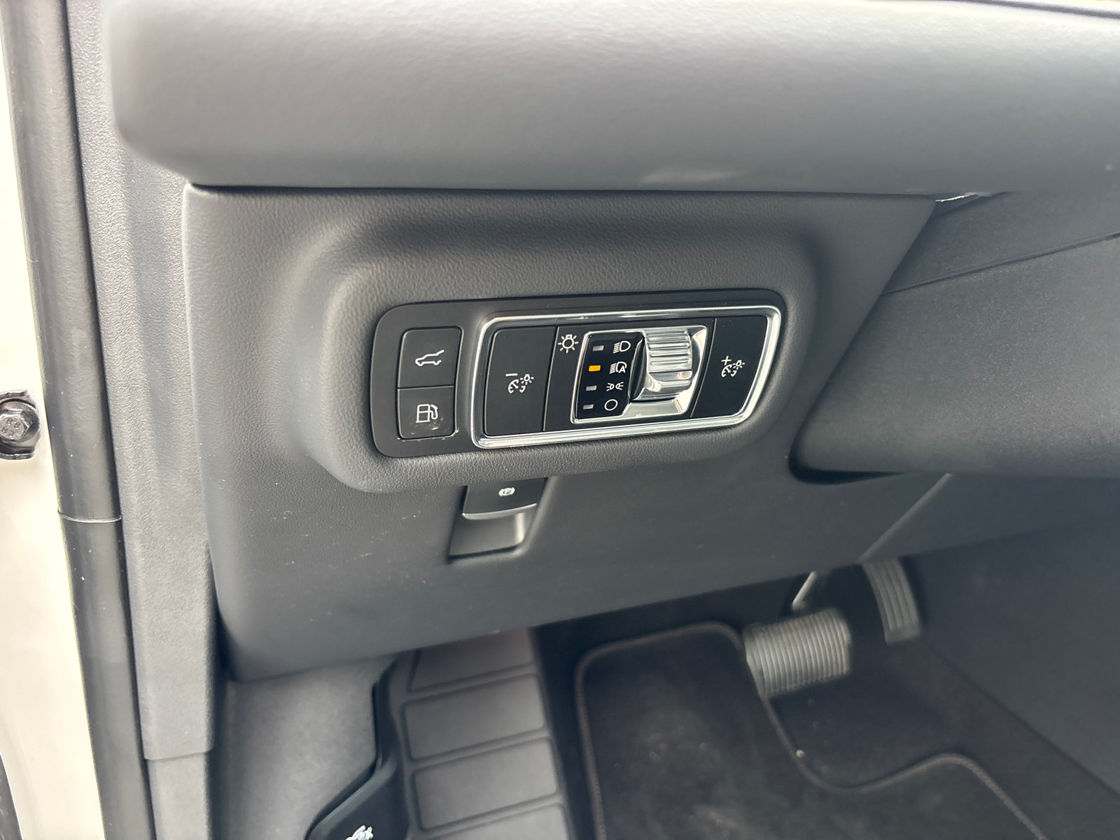 New 2026 Lincoln Nautilus Reserve AWD/4WD image 14