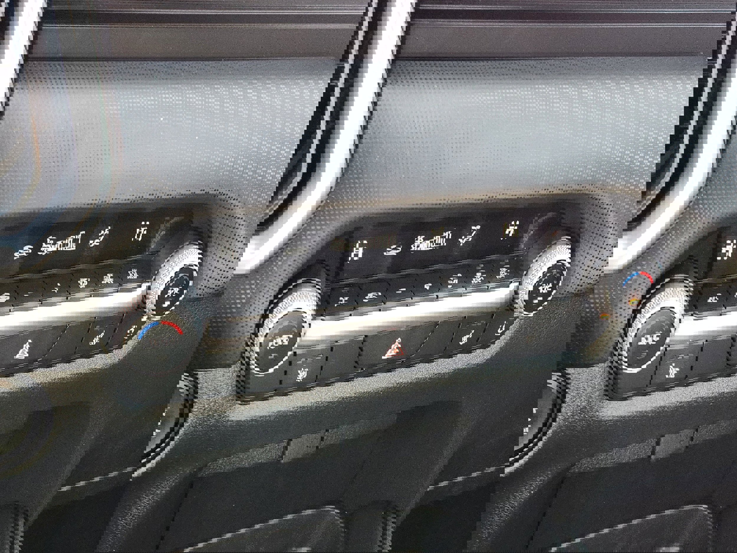 Used 2025 MAZDA CX-50 AWD 2.5 S w/ Cargo Package image 24