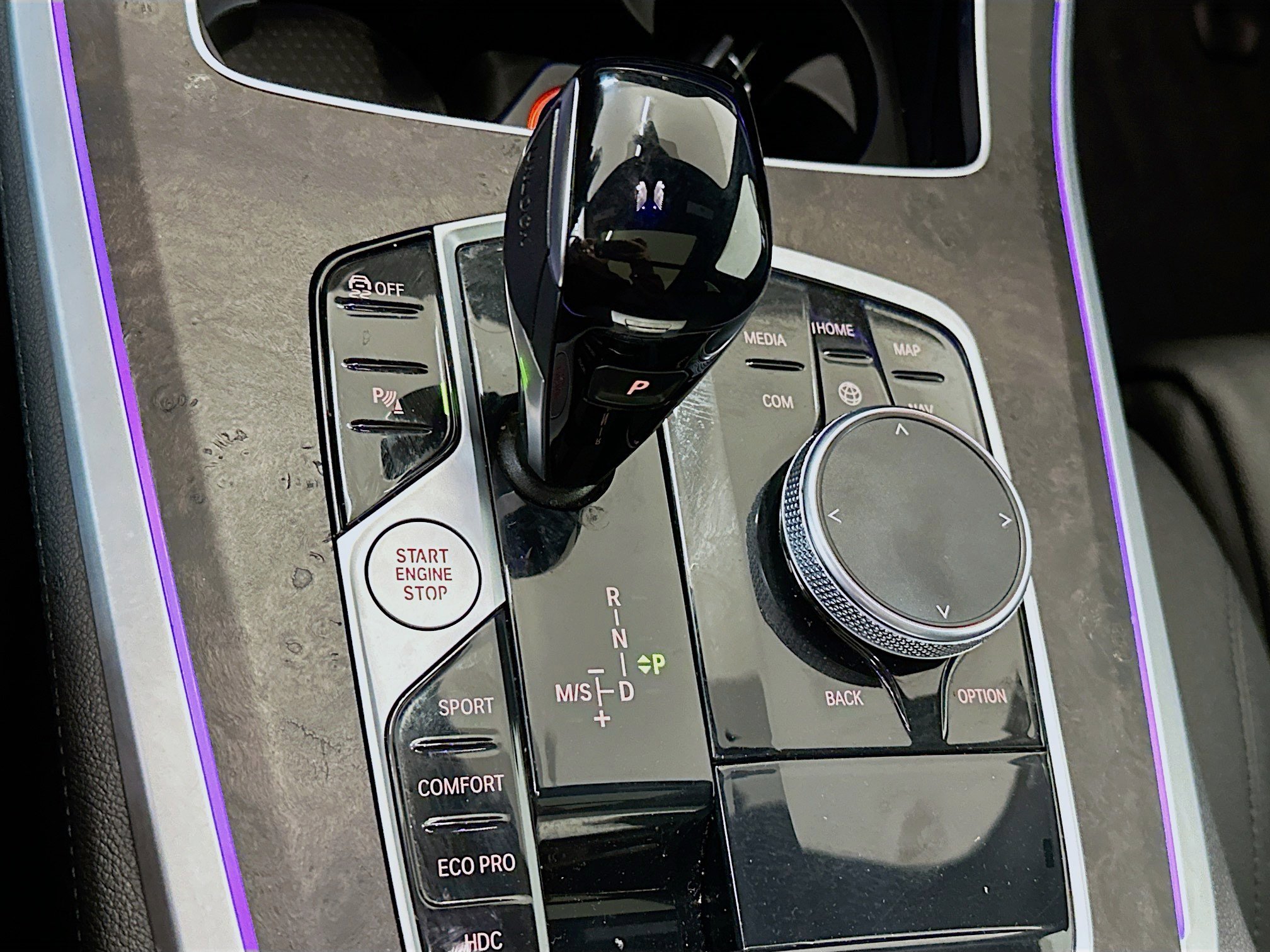 Used 2022 BMW X5 xDrive40i w/ Premium Package image 25