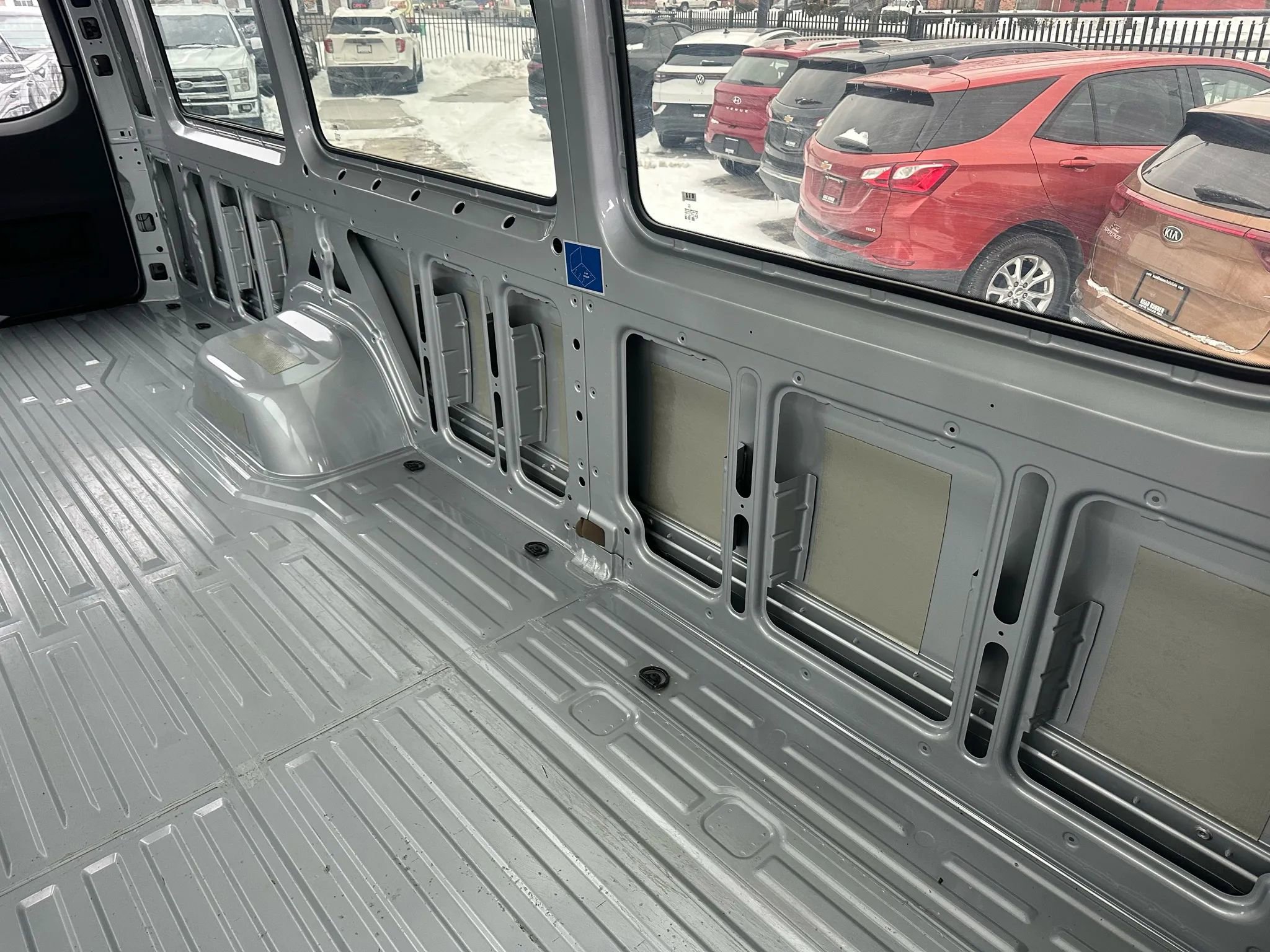 Used 2023 Mercedes-Benz Sprinter 3500 w/ Parking Package image 28