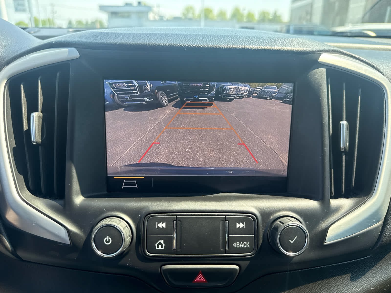 Certified 2021 GMC Terrain SLT w/ Infotainment Package II AWD/4WD image 19