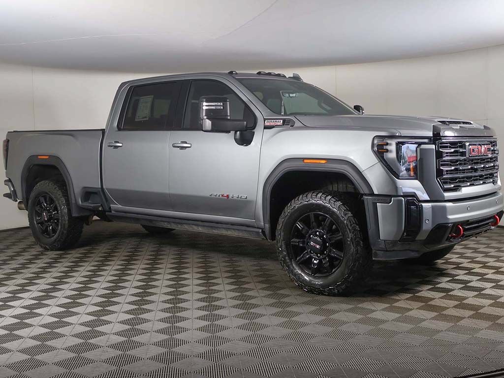 Used 2025 GMC Sierra 2500 AT4 w/ Technology Package AWD/4WD image 55