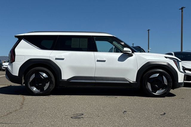 Certified 2024 Kia EV9 Wind AWD/4WD image 3
