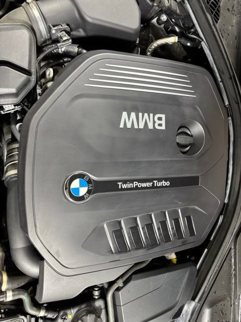 Used 2017 BMW 340i xDrive Sedan AWD/4WD image 24