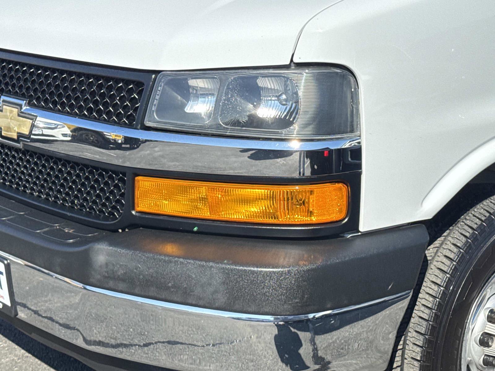 Used 2020 Chevrolet Express 2500 w/ Driver Convenience Package image 27