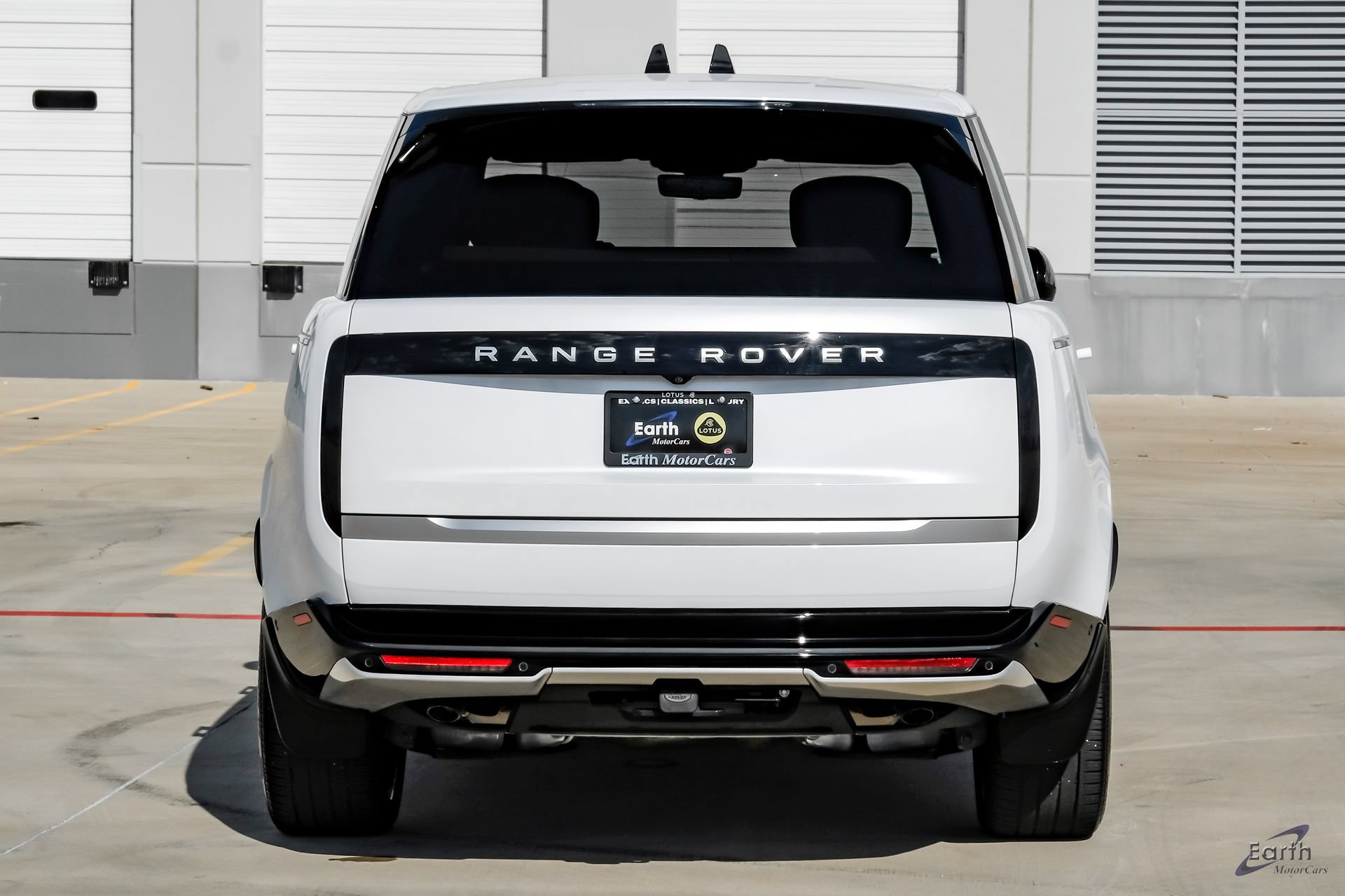 Used 2025 Land Rover Range Rover Autobiography AWD/4WD image 10