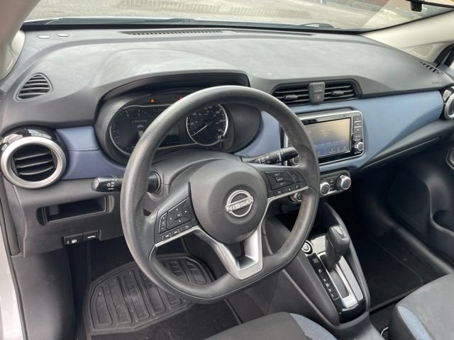 Used 2023 Nissan Versa SV FWD image 25