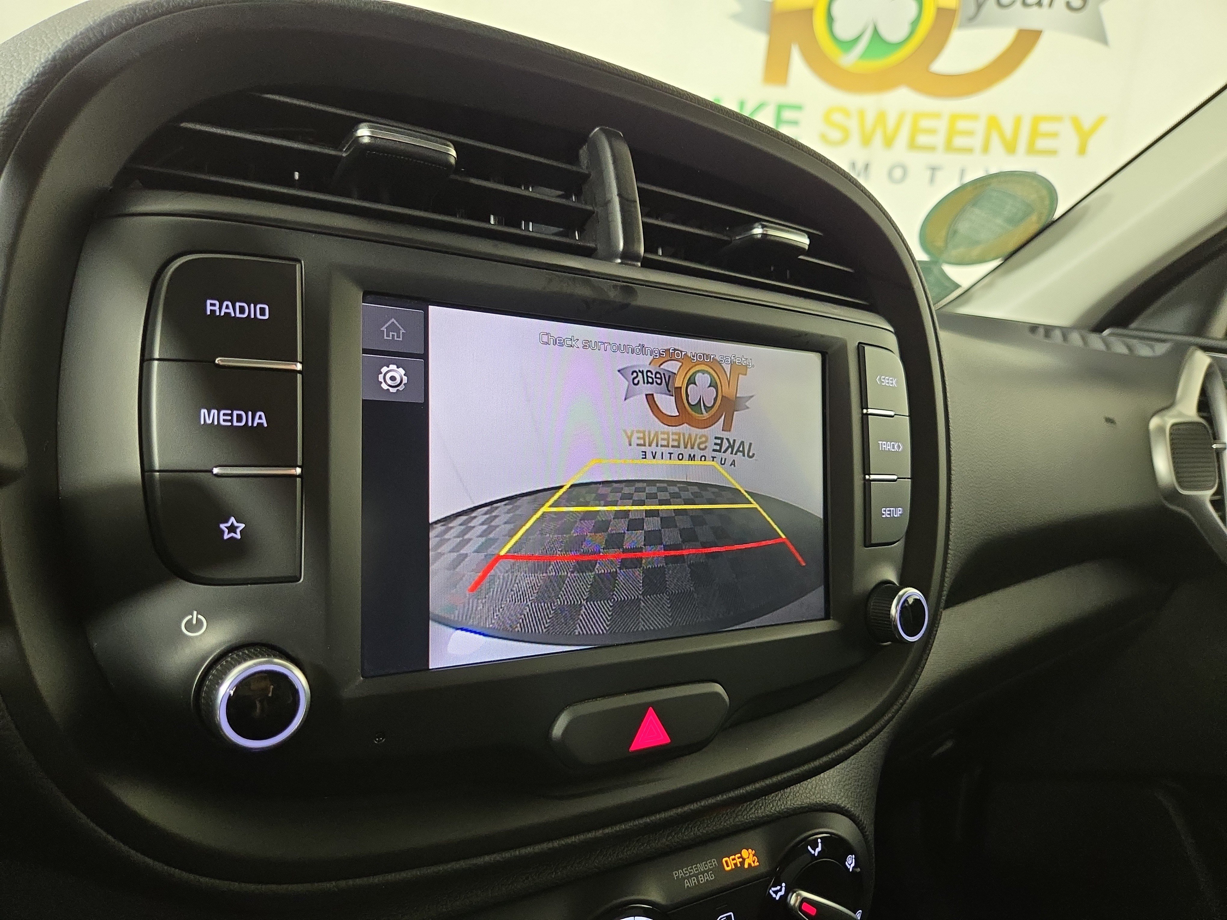 Used 2025 Kia Soul LX w/ LX Technology Package FWD image 20