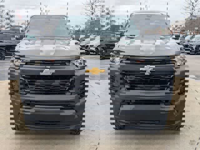 Used 2023 Chevrolet Colorado W/T image 4