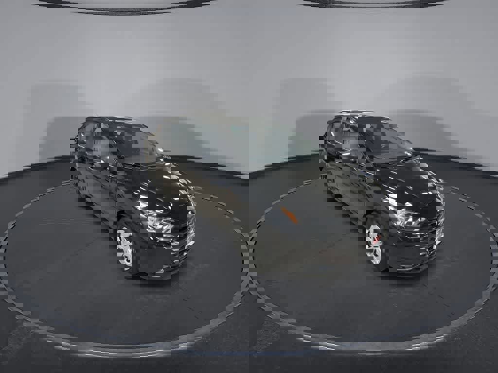 Used 2024 Nissan Versa S image 2