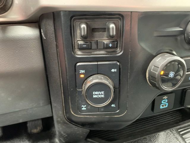Used 2024 Ford F350 XLT image 16
