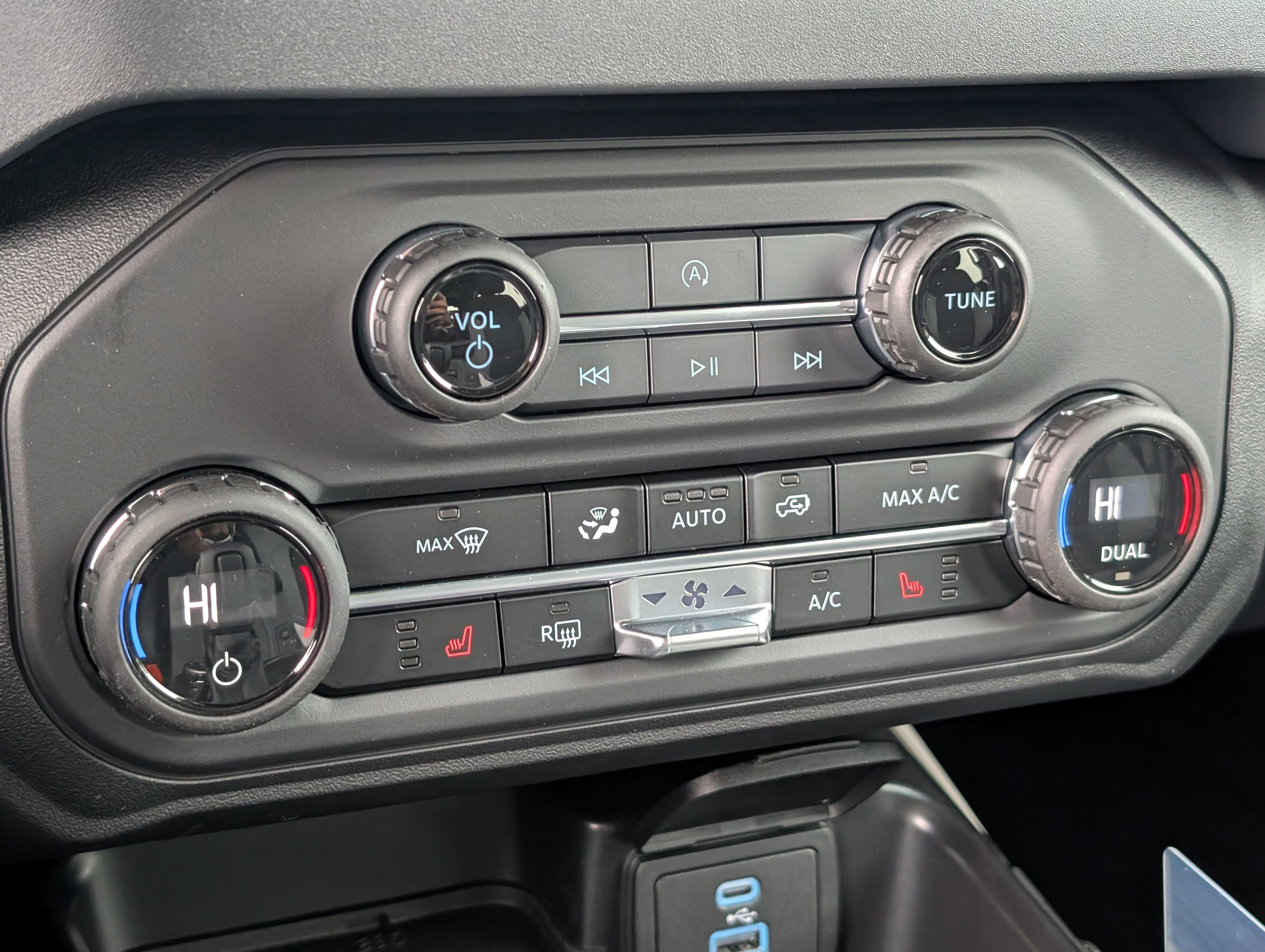 New 2025 Ford Bronco Big Bend AWD/4WD image 18