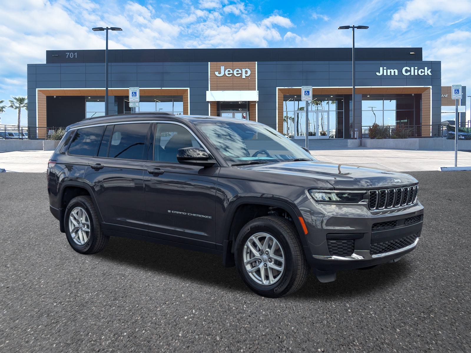 New 2025 Jeep Grand Cherokee L Laredo w/ Trailer Tow Package