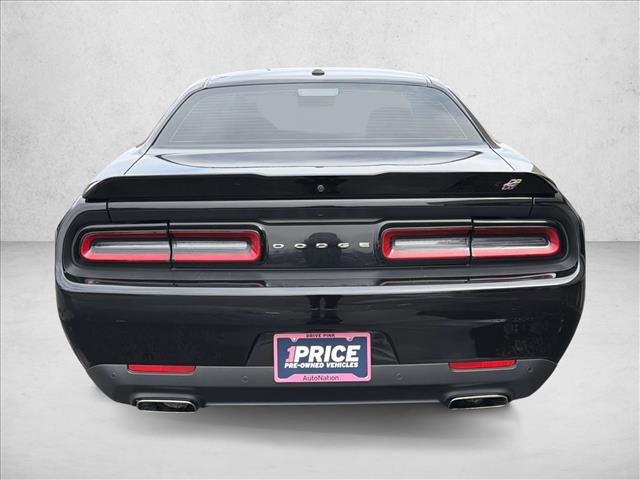 Used 2022 Dodge Challenger GT image 6
