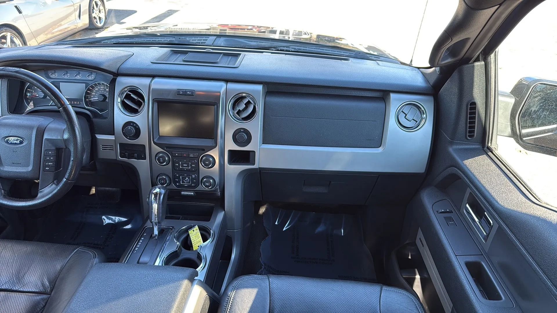 Used 2014 Ford F150 FX4 w/ Equipment Group 402A Luxury image 30