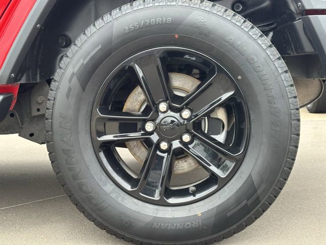 Used 2019 Jeep Wrangler Unlimited Sahara AWD/4WD image 7