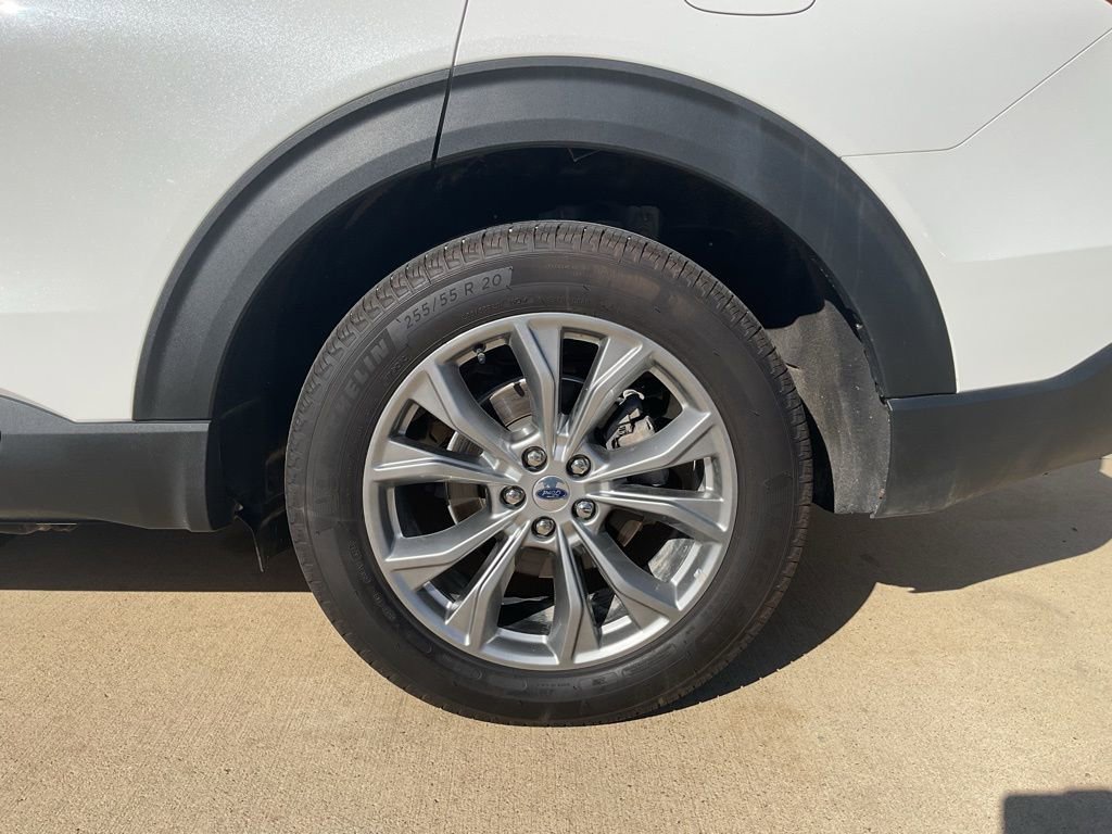 Used 2023 Ford Explorer Limited w/ Equipment Group 301A image 6