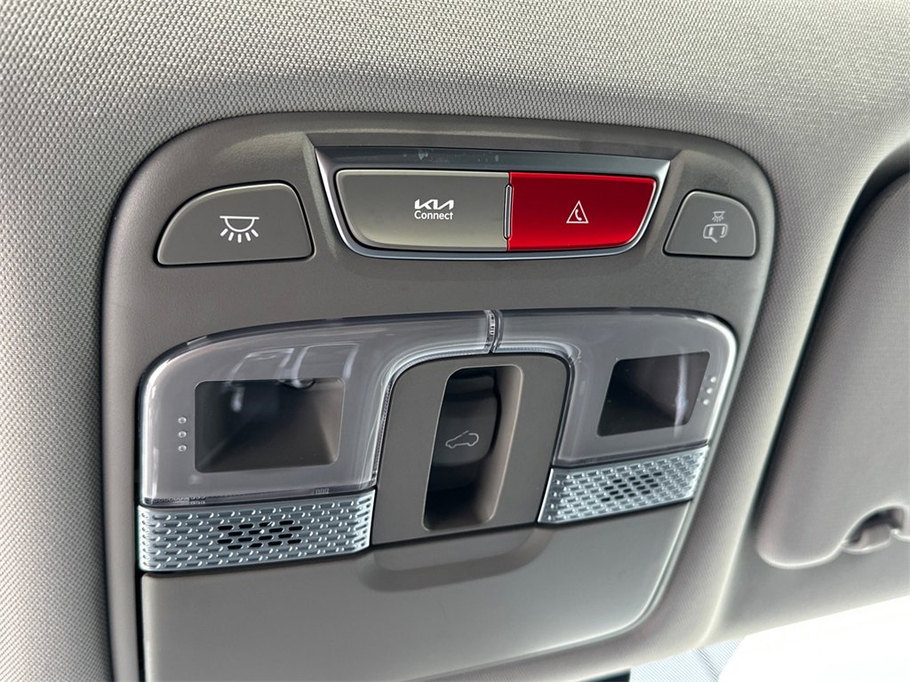 New 2025 Kia Telluride S image 30