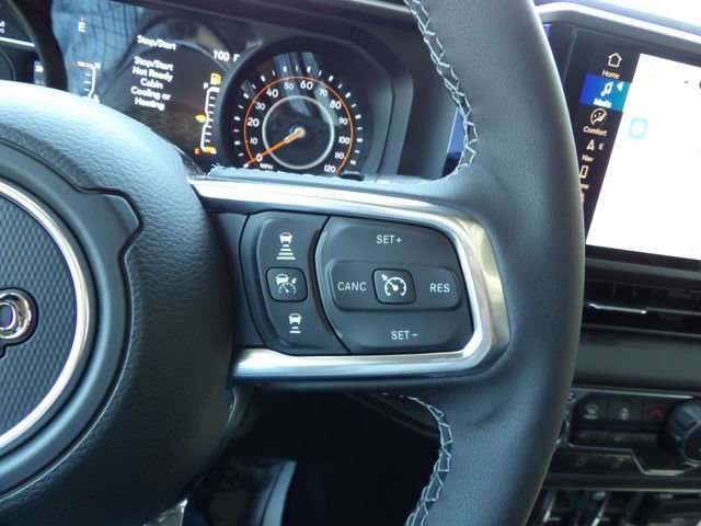 New 2026 Jeep Wrangler Unlimited Sahara AWD/4WD image 19