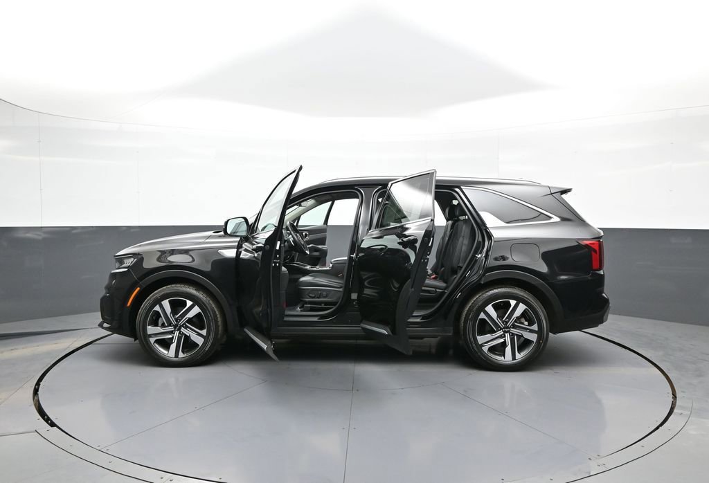 Certified 2023 Kia Sorento EX image 45