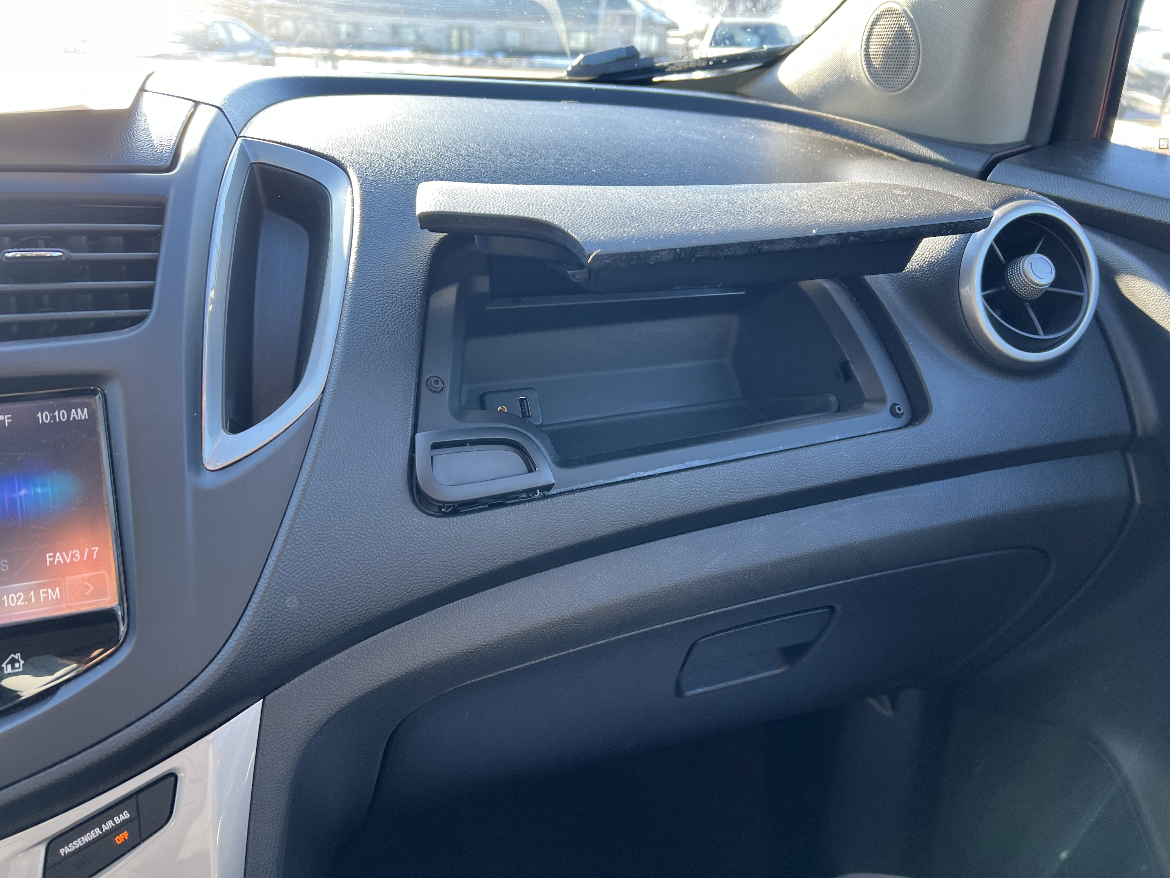 Used 2016 Chevrolet Trax LT w/ LT Convenience Package image 26