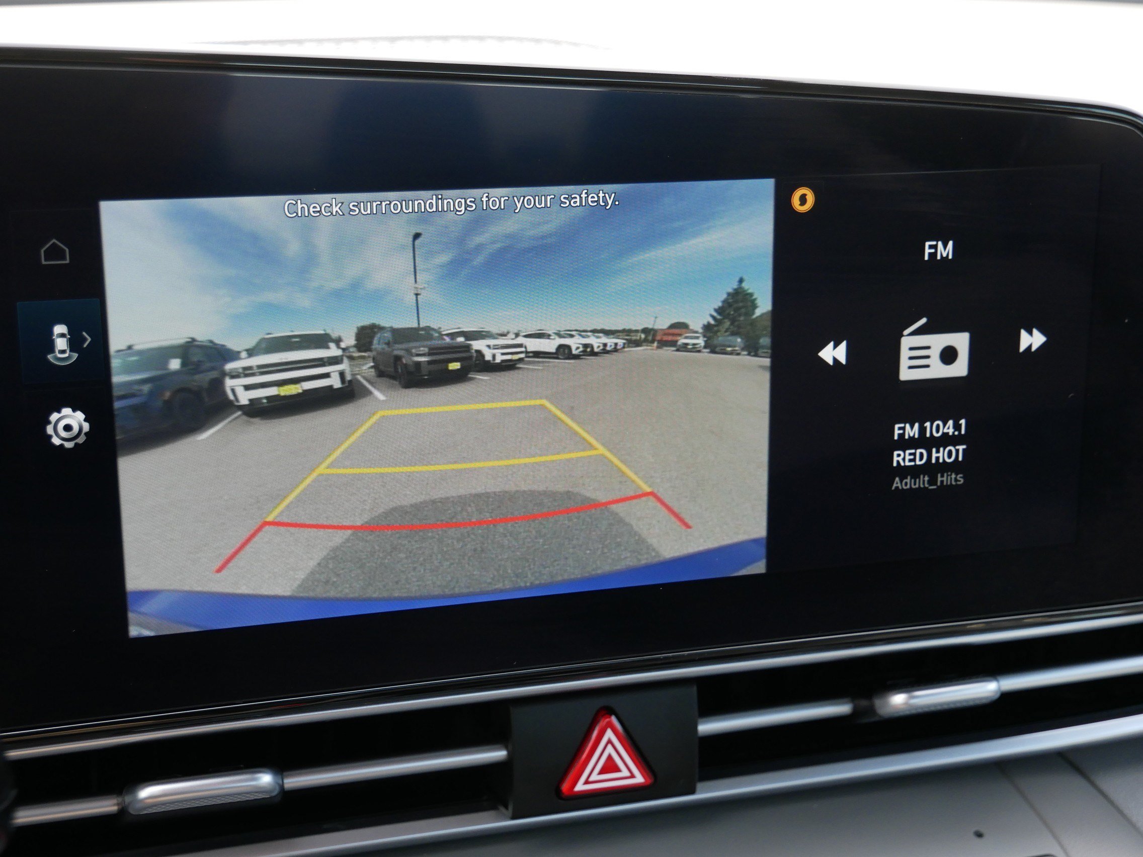 Certified 2023 Hyundai Elantra SEL w/ Convenience Package FWD image 33