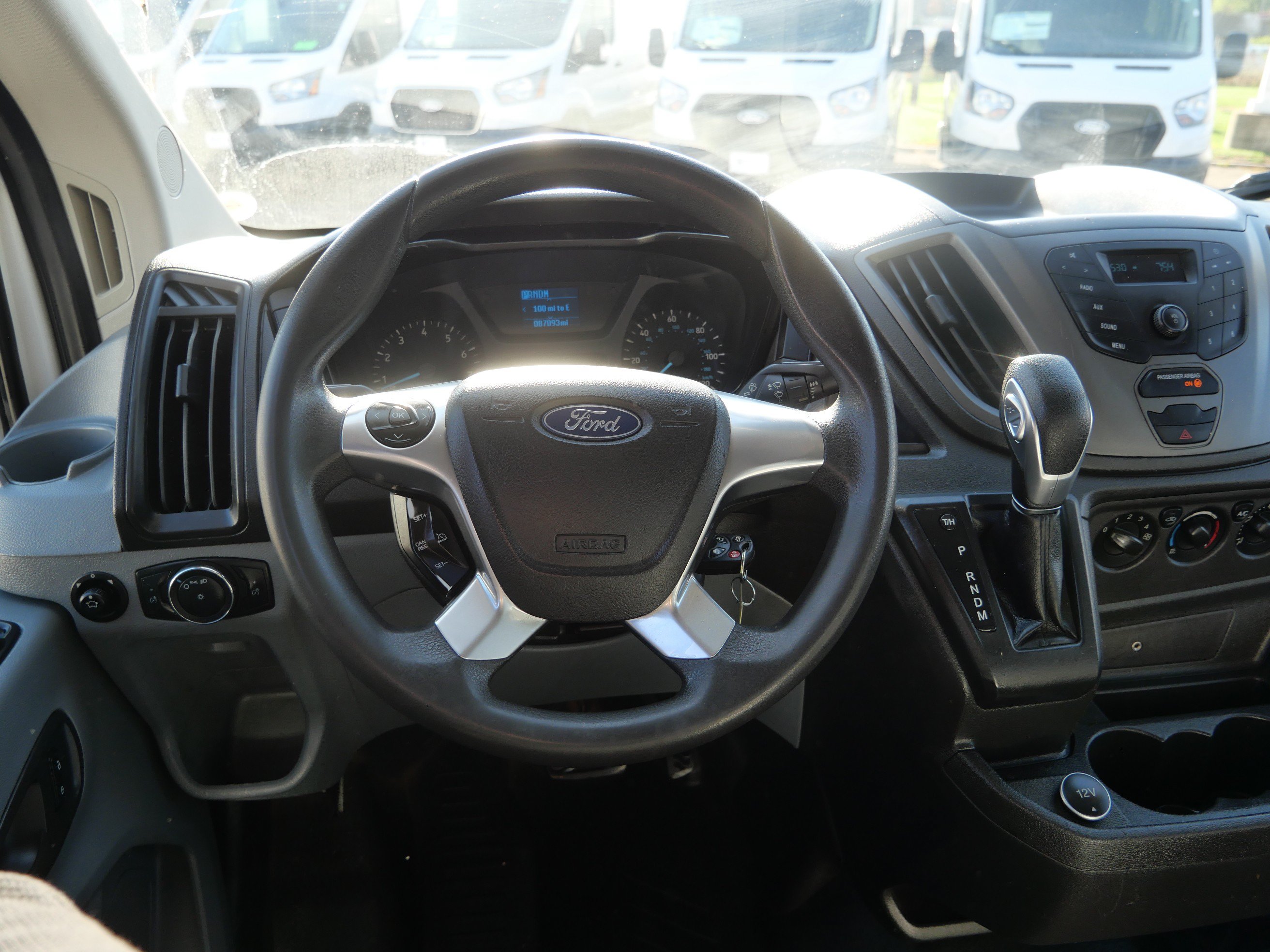 Used 2019 Ford Transit 250 148 Medium Roof RWD image 22