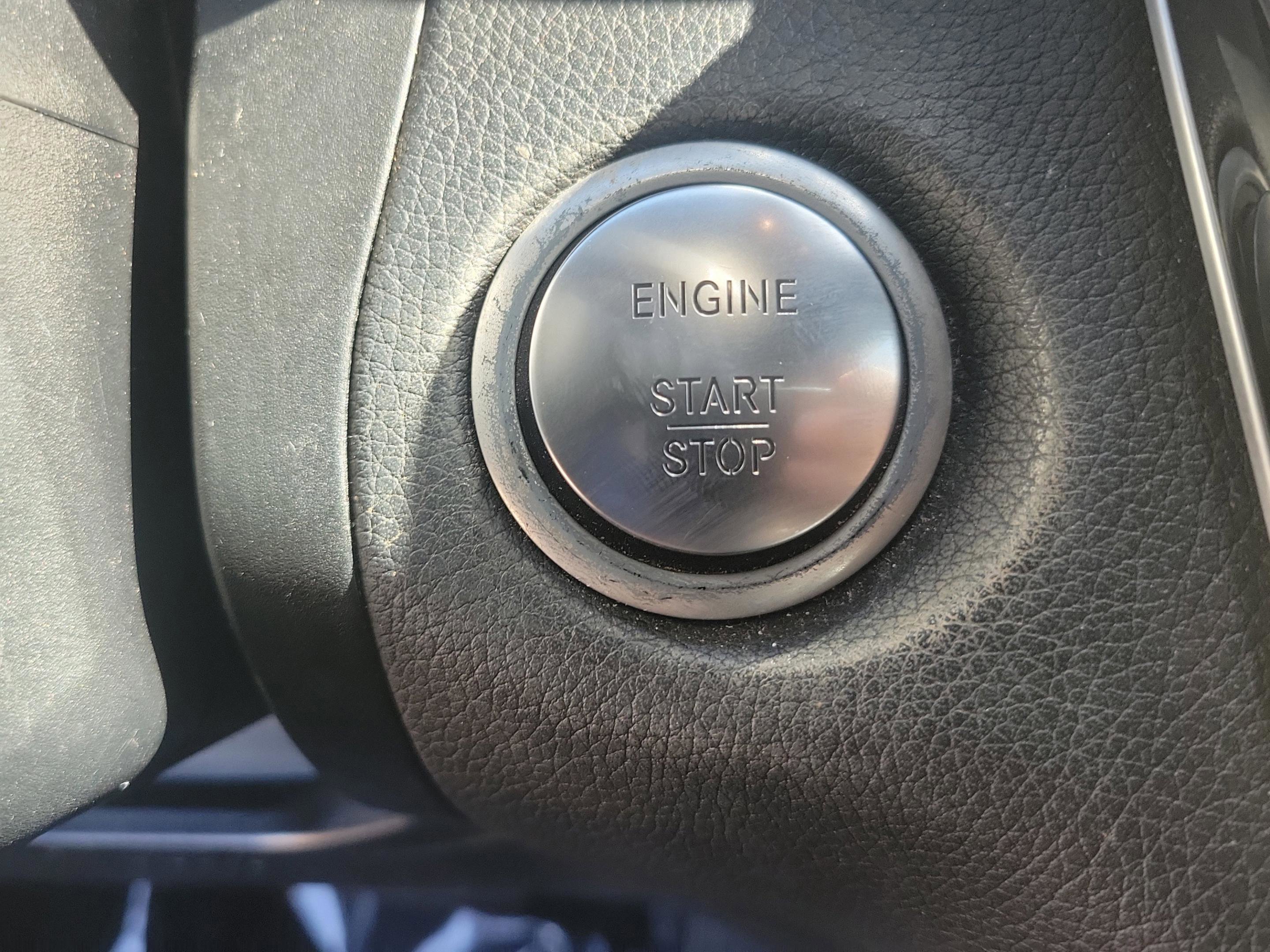 Used 2018 Mercedes-Benz GLC 300 image 25