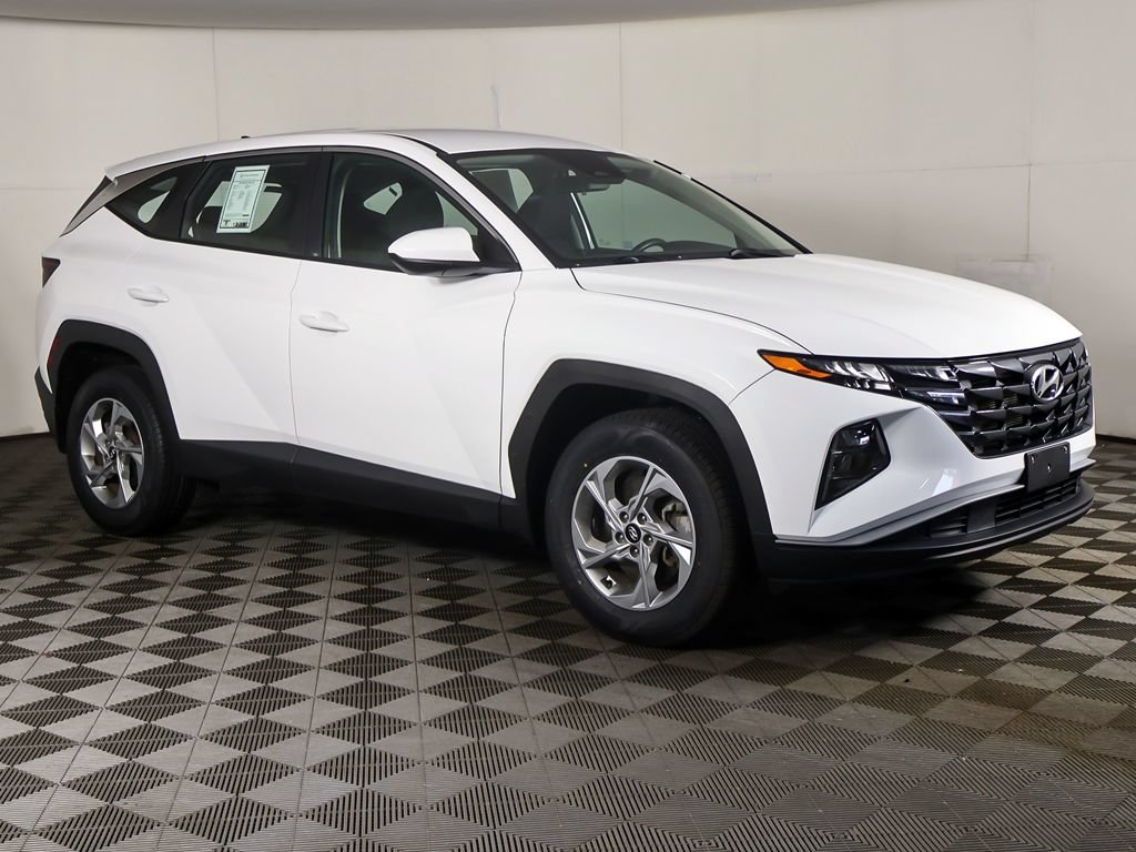Used 2023 Hyundai Tucson SE AWD/4WD image 2
