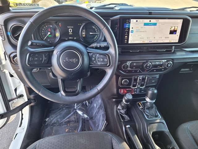 Used 2024 Jeep Wrangler Unlimited Rubicon 4xe AWD/4WD image 9