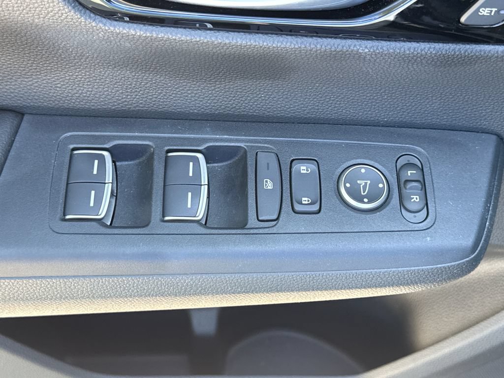 Certified 2025 Honda CR-V EX-L image 15