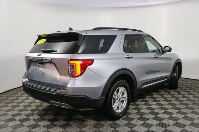 Used 2023 Ford Explorer XLT w/ Equipment Group 202A image 13