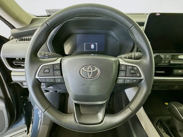 Certified 2025 Toyota Grand Highlander FWD image 13