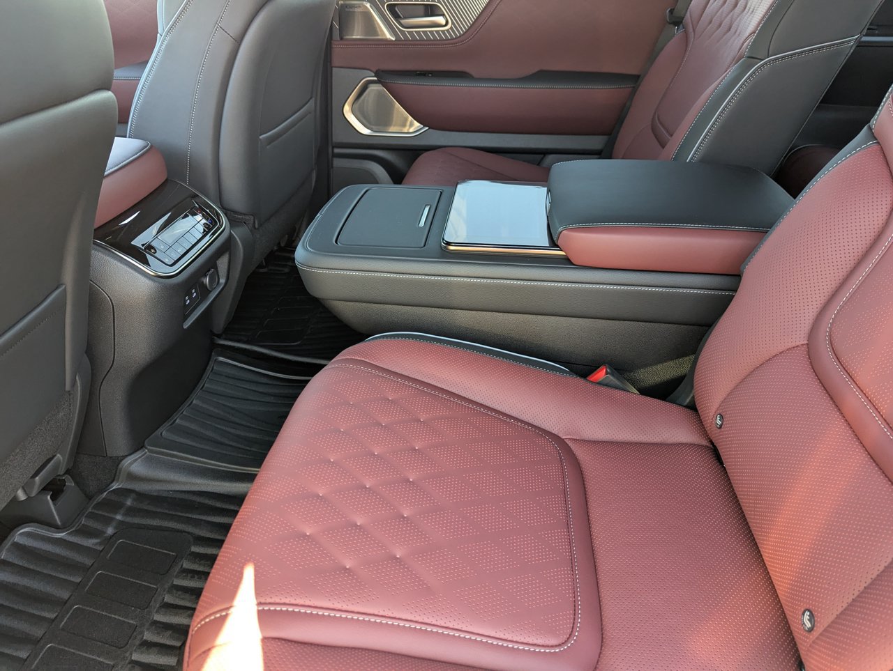Certified 2026 INFINITI QX80 Autograph AWD/4WD image 28
