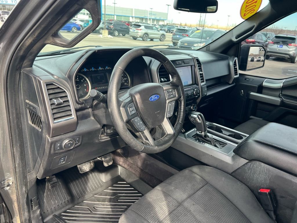 Used 2016 Ford F150 XLT w/ Equipment Group 302A Luxury image 18