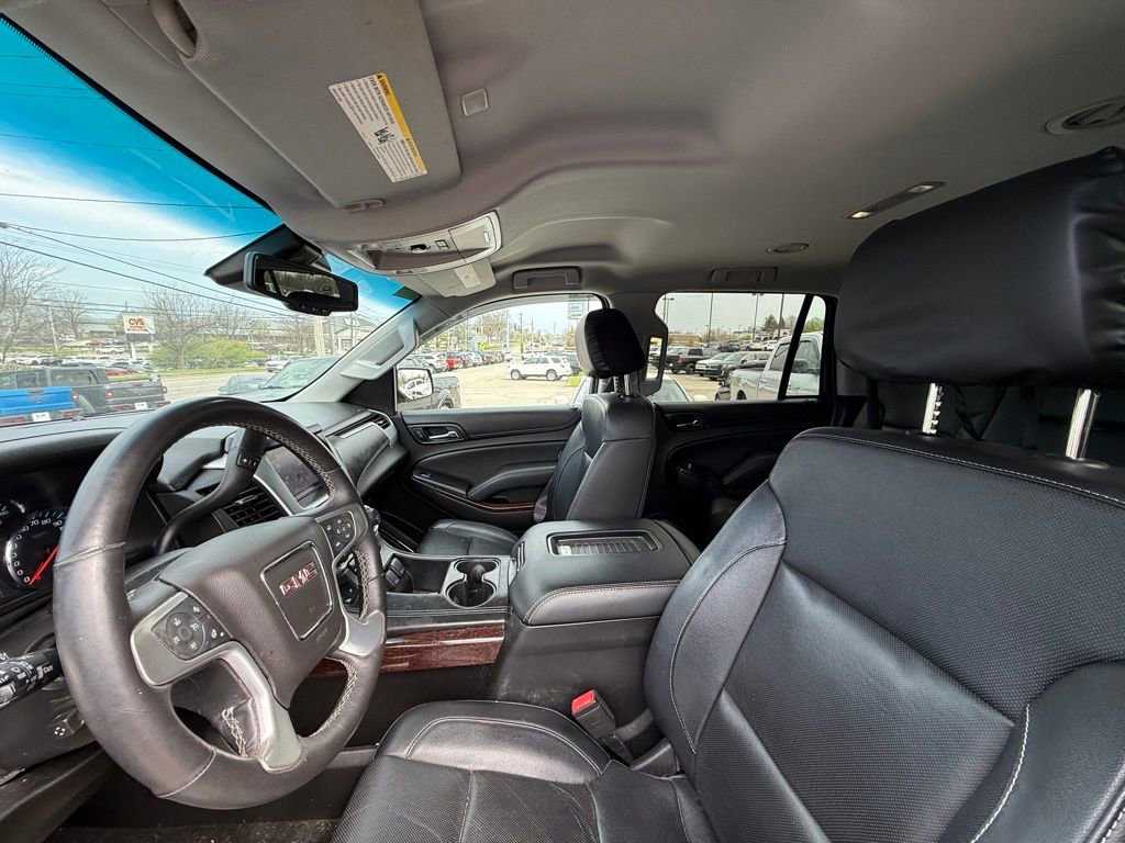 Used 2017 GMC Yukon SLT image 12