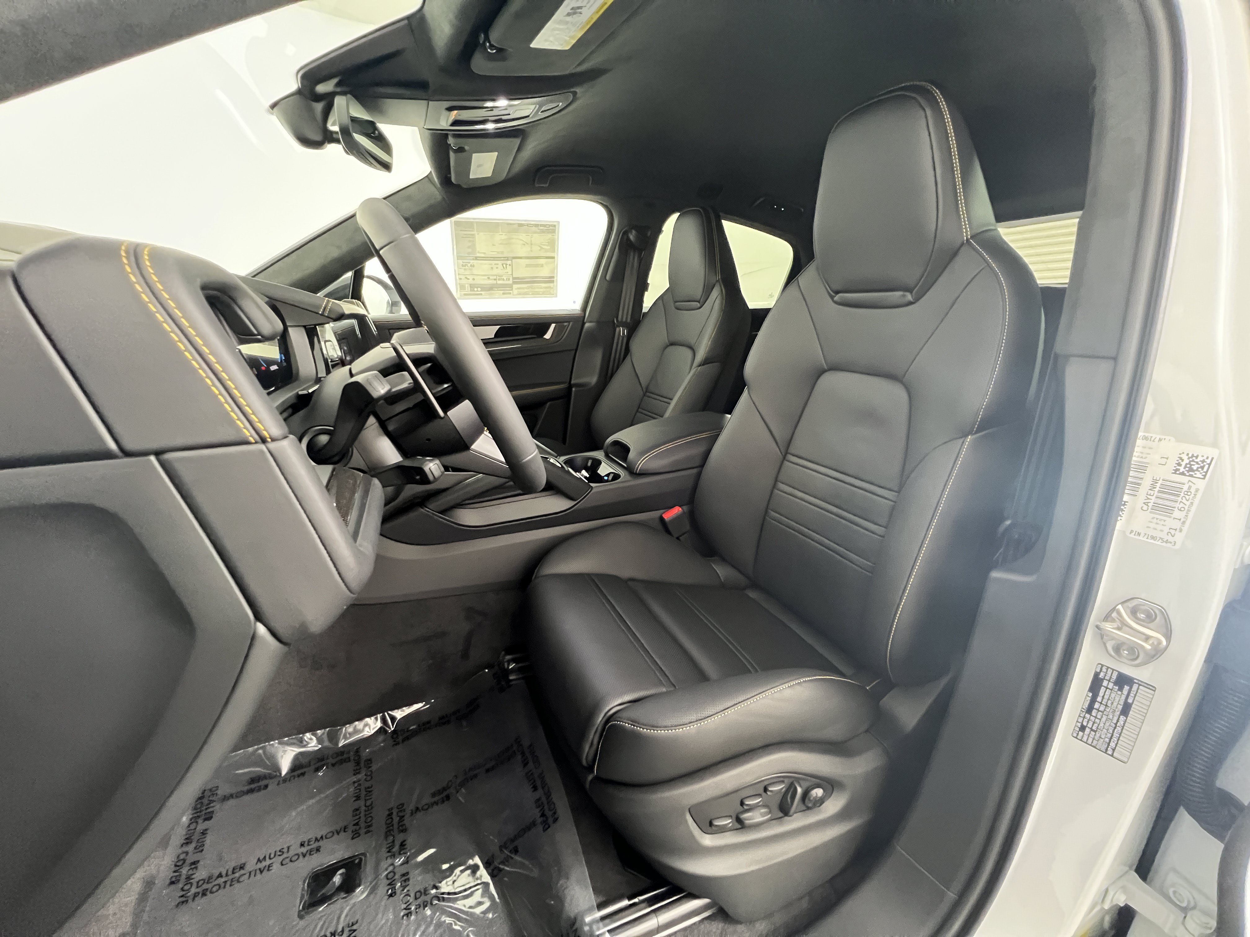 New 2026 Porsche Cayenne Turbo GT AWD/4WD image 5